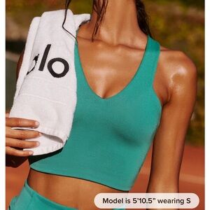 ALO Yoga Vibrant Teal Sports Bra